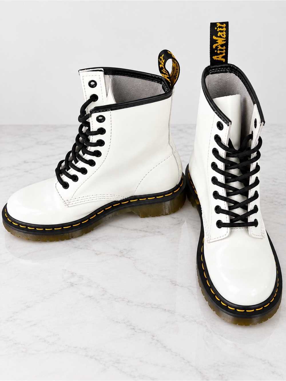 Dr. Martens 11821 White Leather Lace-Up Combat Boots Size US Women’s 5 Fall Y2K